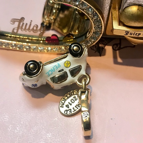 Juicy Couture charm Baby you can drive my VW bug - Picture 3 of 12